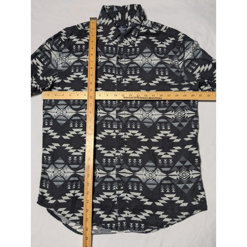 AMERICAN EAGLE CLASSIC FIT Men Medium Black Aztec Southwestern Flannel Shirt - Picture 8 of 16
